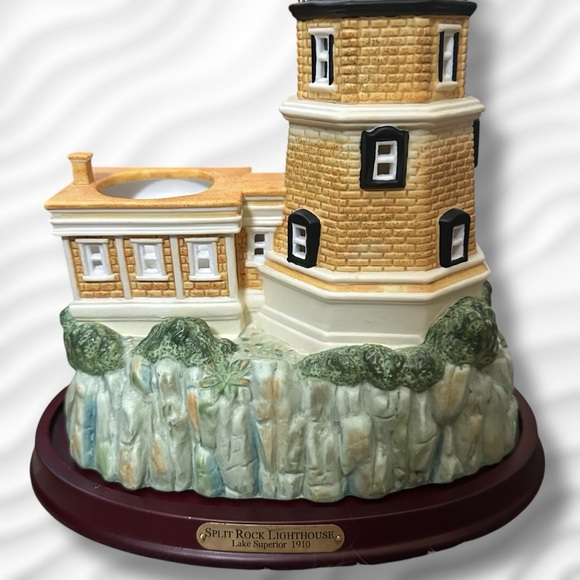PartyLite Ceramic Candle Holder Lake Superior Split Rock Lighthouse Replica - Picture 6 of 15